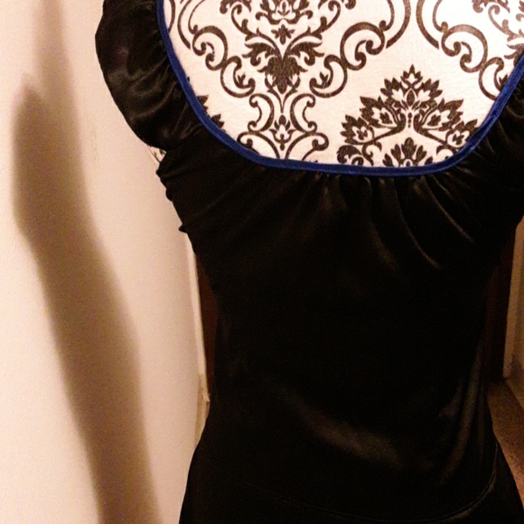 Minuet Black and Blue Pocket Dress - Picture 7 of 8